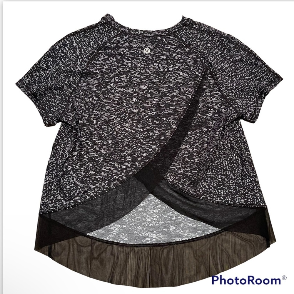 lululemon quick pace short sleeve soundwave white black Preowned great condition - Picture 9 of 10